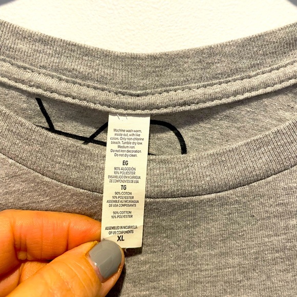 “Vegan AF” Graphic Tee, heather grey, size XL - Picture 3 of 7